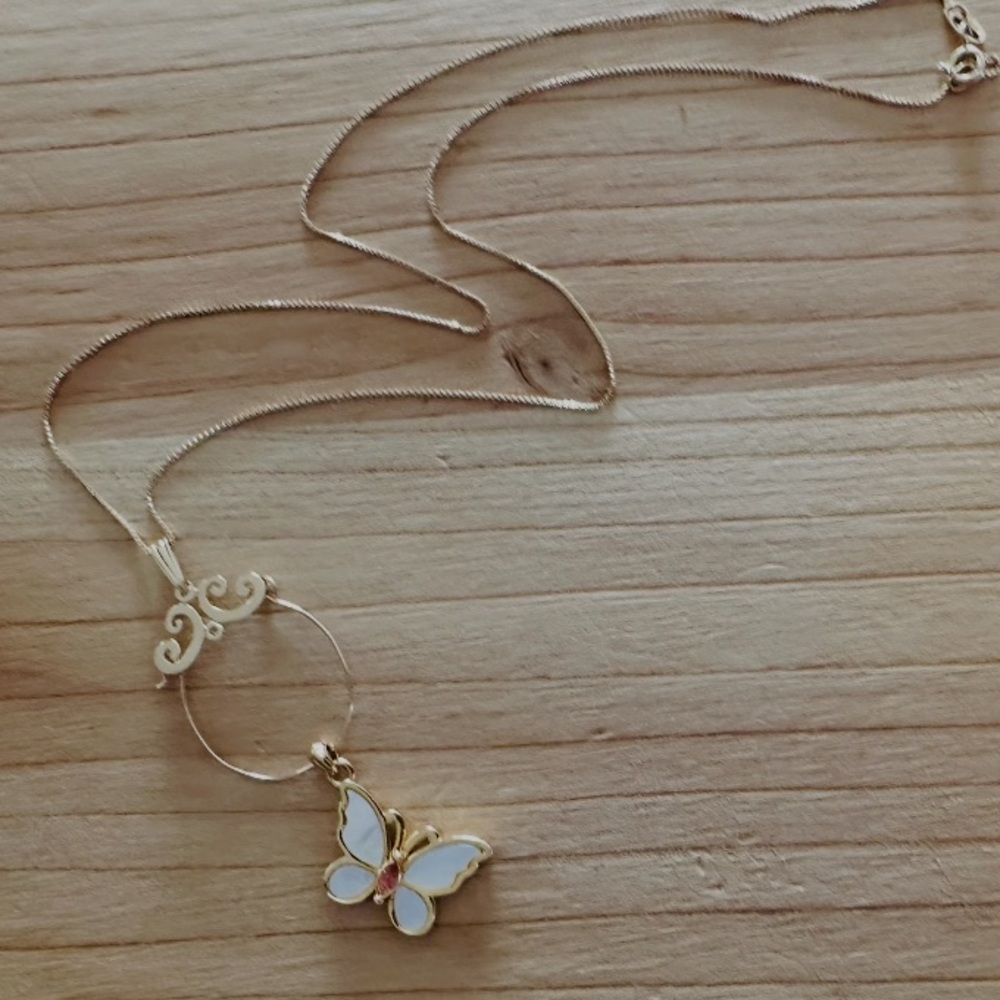 18k 14k Solid Gold Butterfly Pendant Necklace - Picture 8 of 9
